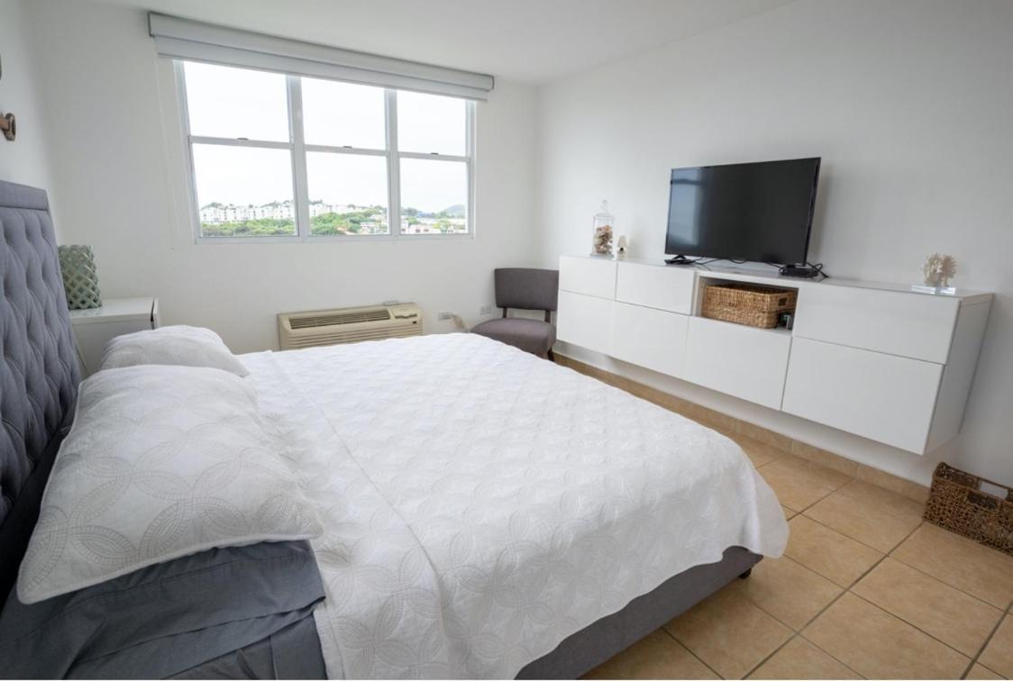 Luxury Apartment With Ocean Views Fajardo Exterior foto